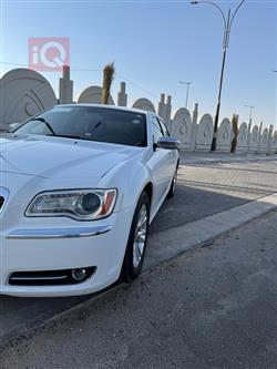 كرايسلر 300